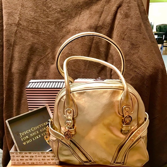 Juicy Couture vintage runwy style leather bag - Picture 2 of 13
